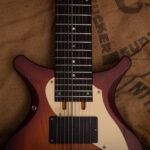 U10 - two tone red