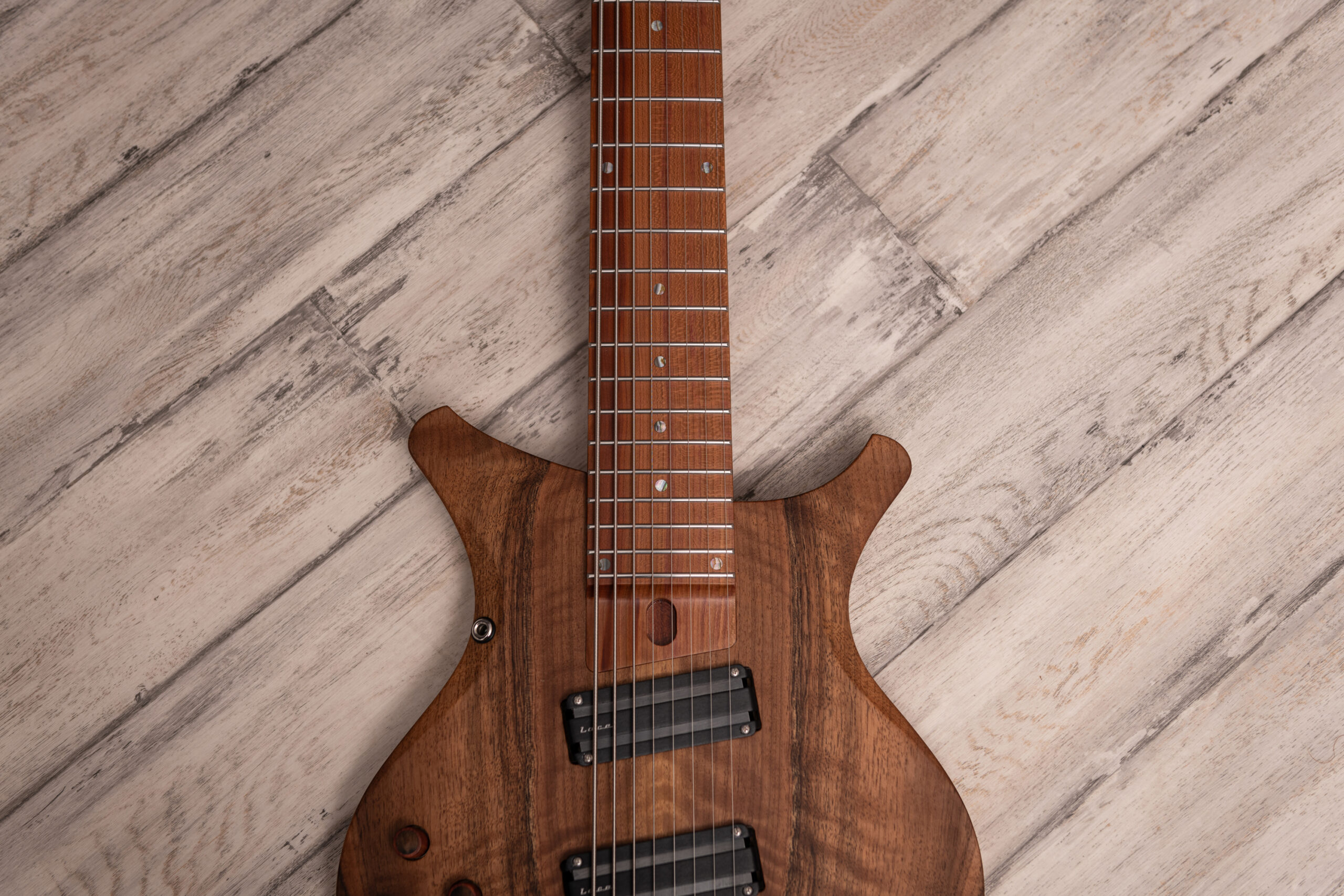 S8 – walnut, swamp ash, plumwood